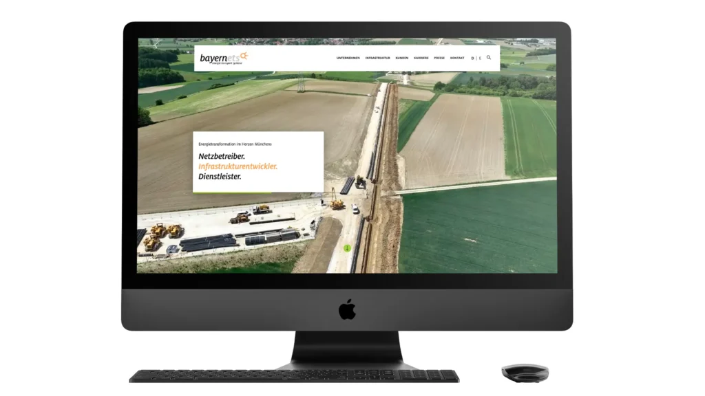 Website Redesign: Startseite auf einem Desktop-Rechner